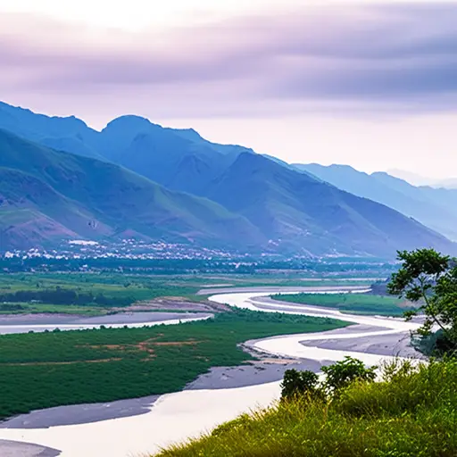 这条河流的源头在远处的山脉中。