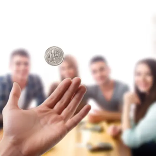 我们掷硬币决定谁先开始游戏。