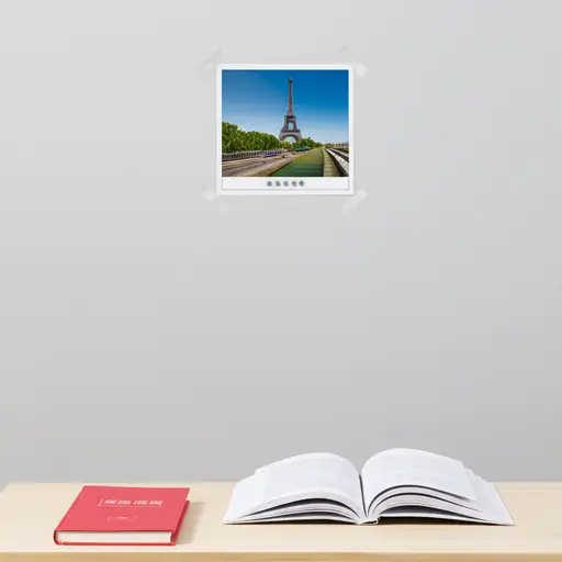 我正在学习法语，因为我想去巴黎旅行。