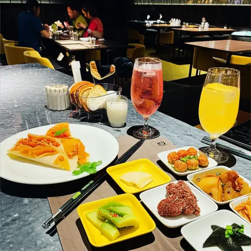 那个酒吧提供餐食吗？