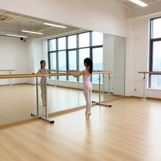 她每周六去舞蹈学校。