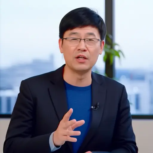 他说他明天会来。