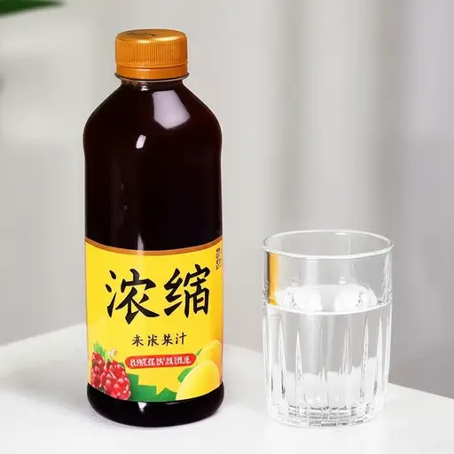 这种浓缩果汁需要加水稀释后才能饮用。