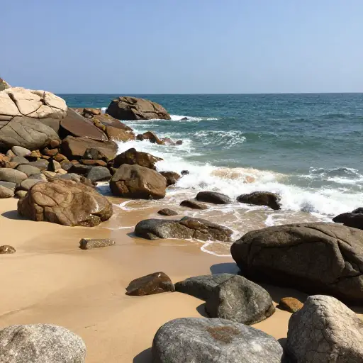 这个海滩以其岩石海岸而闻名。