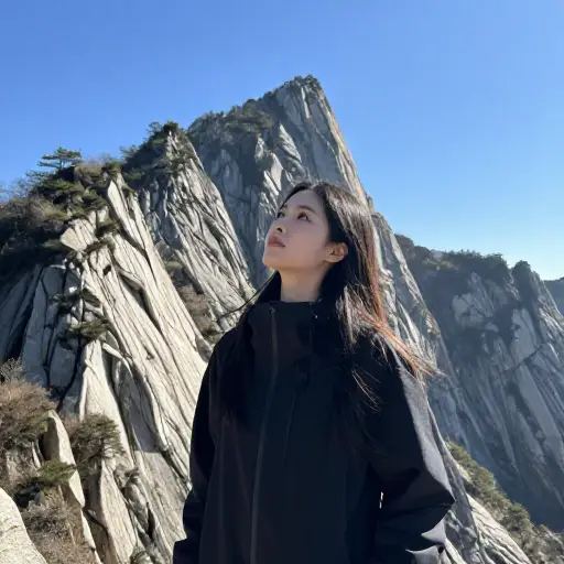 她以无畏的态度面对挑战。