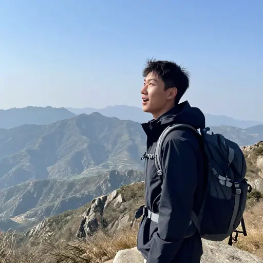 年轻时不要错过旅行的机会。