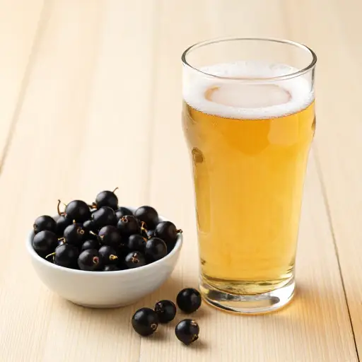 一点黑加仑可以提升啤酒的风味。