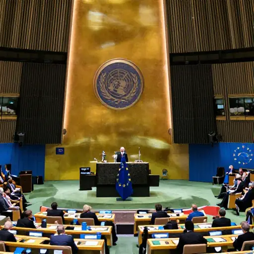 欧盟在世界舞台上扮演着重要的政治大国角色。