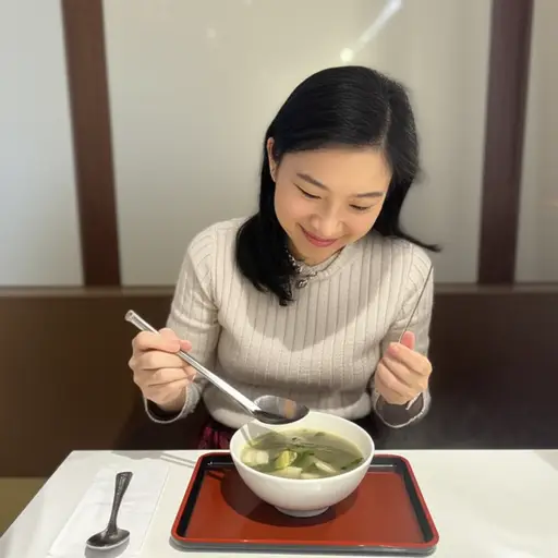 我想我想要汤作为开胃菜。