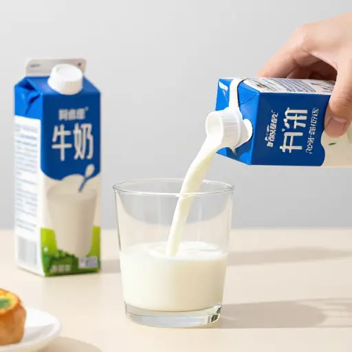 我想再要一些牛奶。