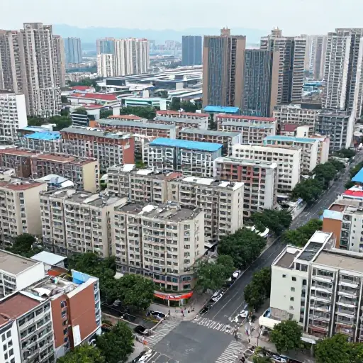 这个城市有一万人口。