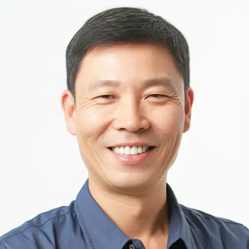 他戴了一副假牙，看起来很自然。