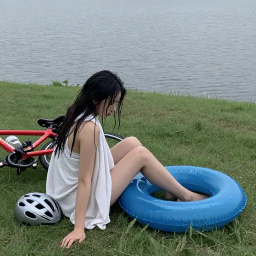 她不会游泳，也不会骑自行车。