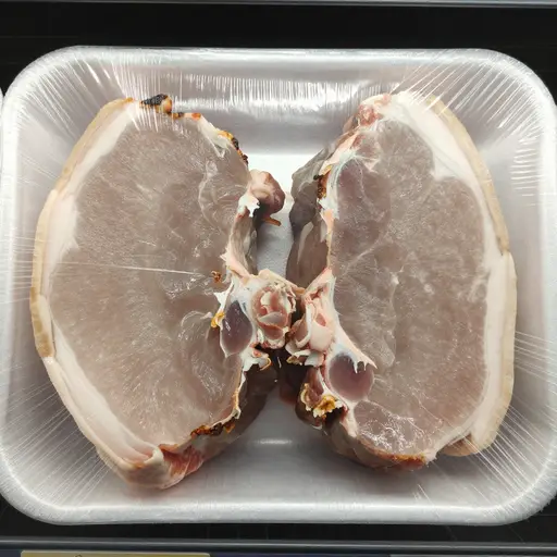 这块肉已经过了保质期。