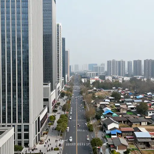 与其他地区相比，西方享有相对的繁荣。